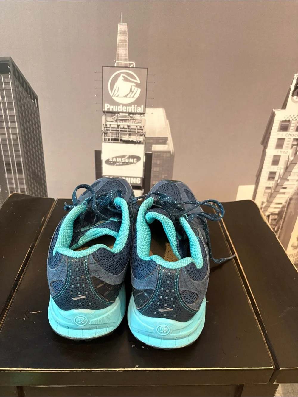 Brooks womens Navy and Aqua Trail Running Sneakers